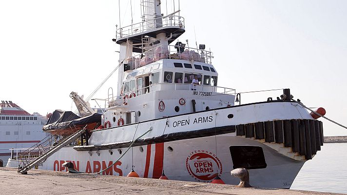 Telediario 1 - El Open Arms zarpa al Mediterráneo mientras espera el convenio con el Gobierno para poder rescatar migrantes al sur de España