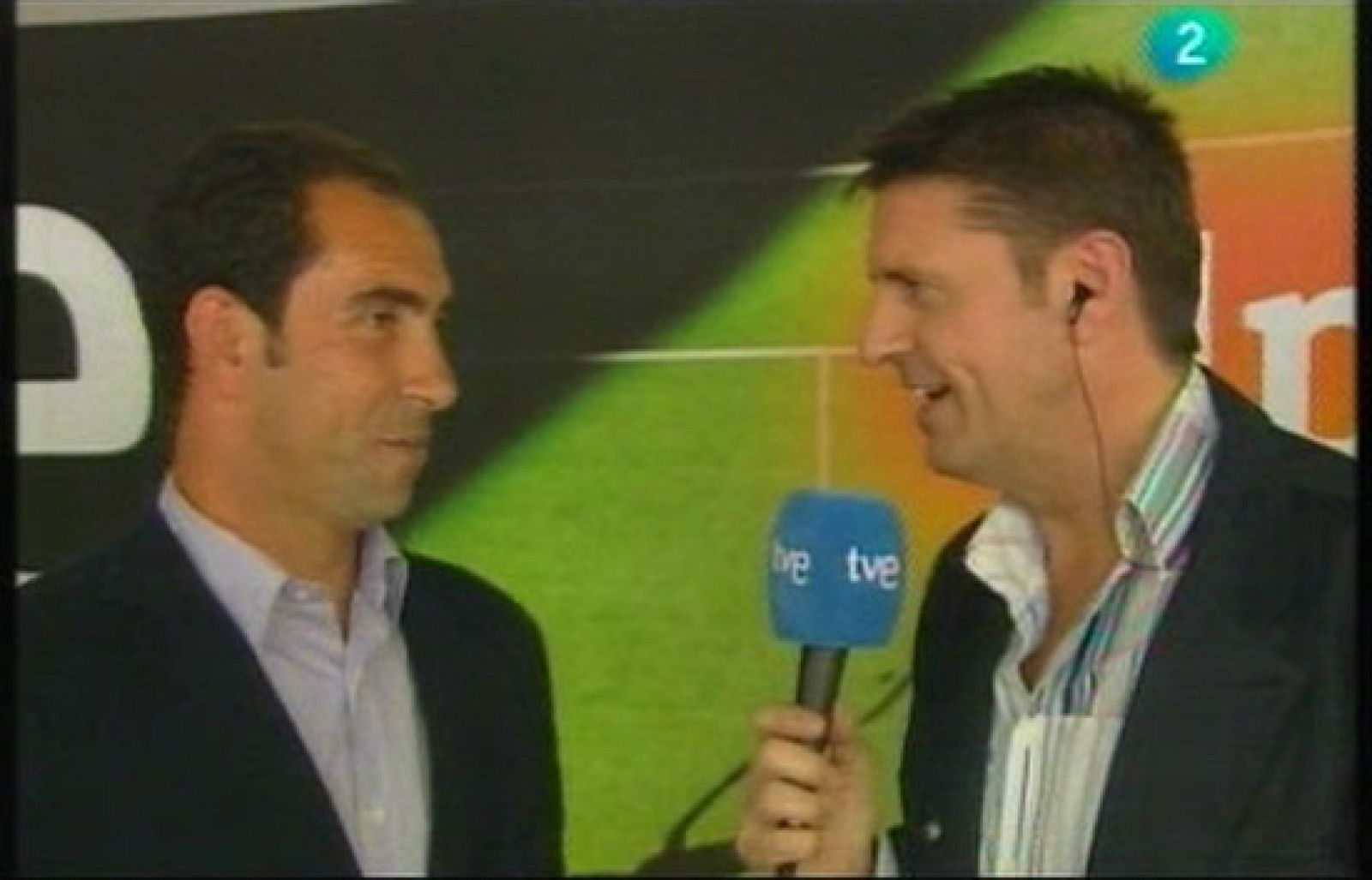 Xavi Díaz entrevista a Albert Costa - L'Informatiu | Veure