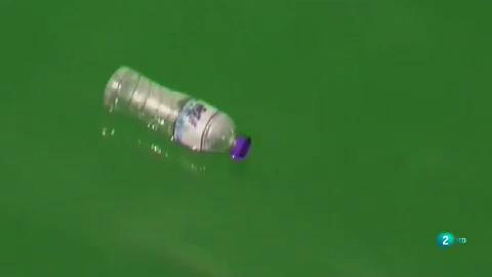 Plástico hasta en la cerveza