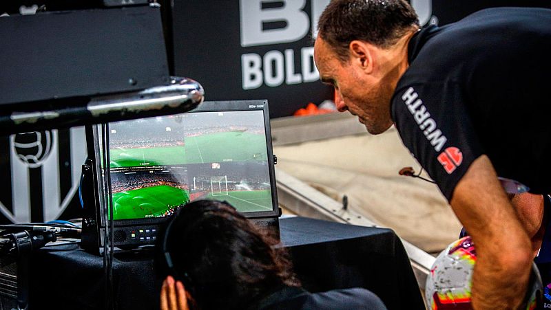Fútbol - análisis del VAR - RTVE.es | Ver