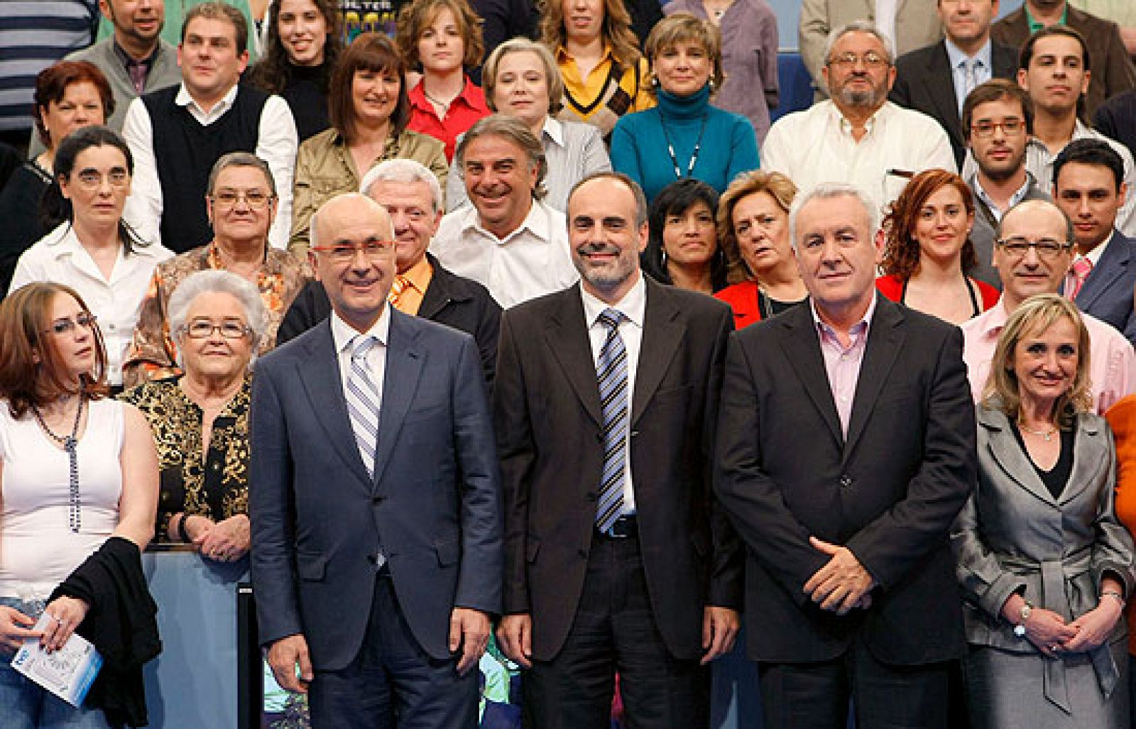 Los ciudadanos de Tengo una pregunta..., nerviosos por plantear bien sus cuestiones | Ver