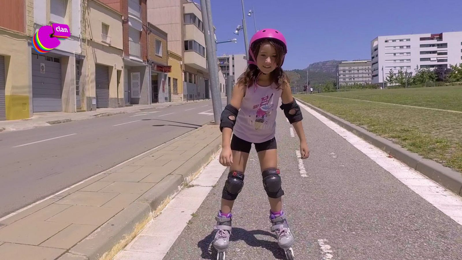 Júlia es toda una clanner - Club Clan | Ver