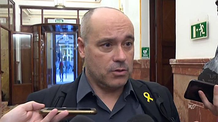 Telediario 1 - El diputado de ERC al que Borrell acusó de escupir lo niega y pide al ministro que rectifique