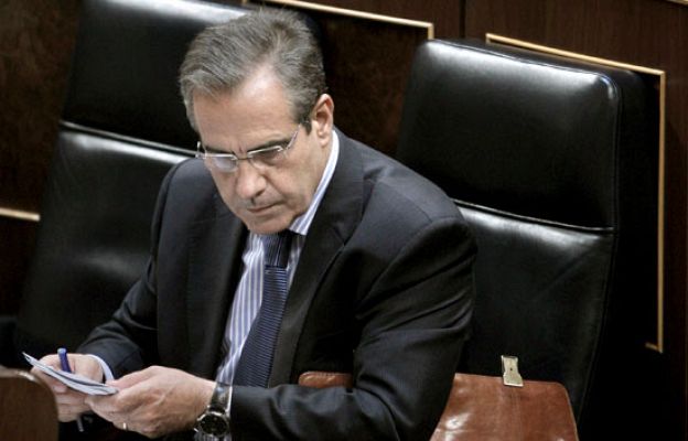  - El Gobierno garantiza las pensiones