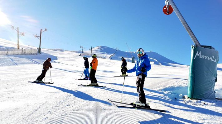 Telediario 1 - Sierra Nevada y La Molina abren su temporada