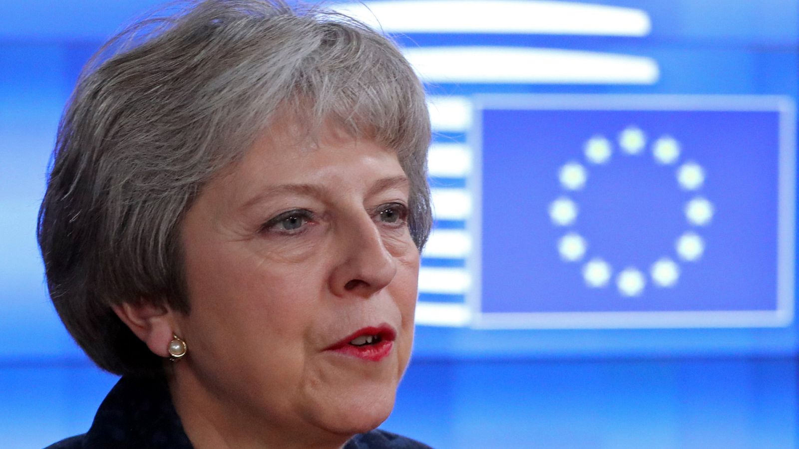 May: "Nuestra postura sobre la soberanía de Gibraltar no ha cambiado y no cambiará"