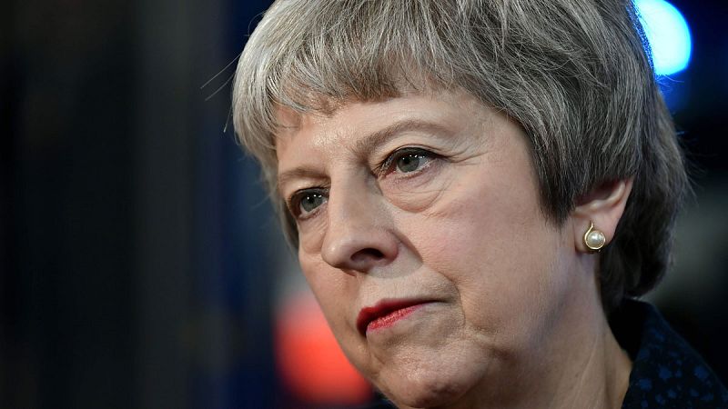 May escribe una carta a la nación insistiendo en que su acuerdo sobre el 'Brexit' funciona para "todo el Reino Unido" - Informativo 24h | Ver