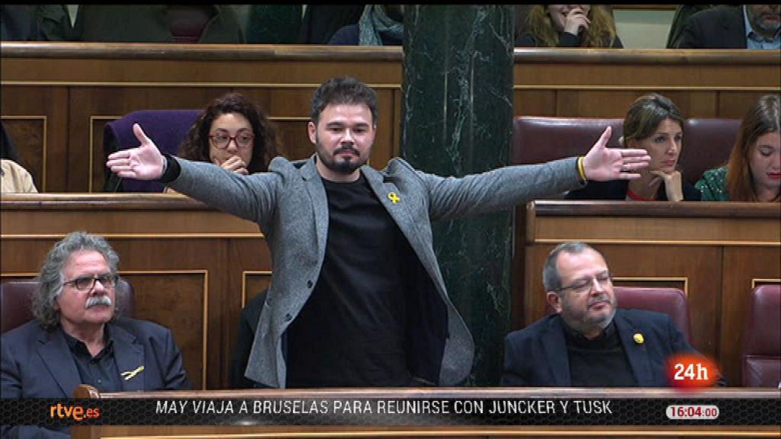 Parlamento-El Debate-Día Internacional contra la violenciade género-24-11-18