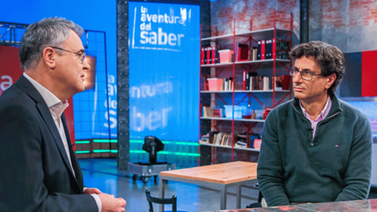 economía con Manuel Alejandro Hidalgo La aventura del saber