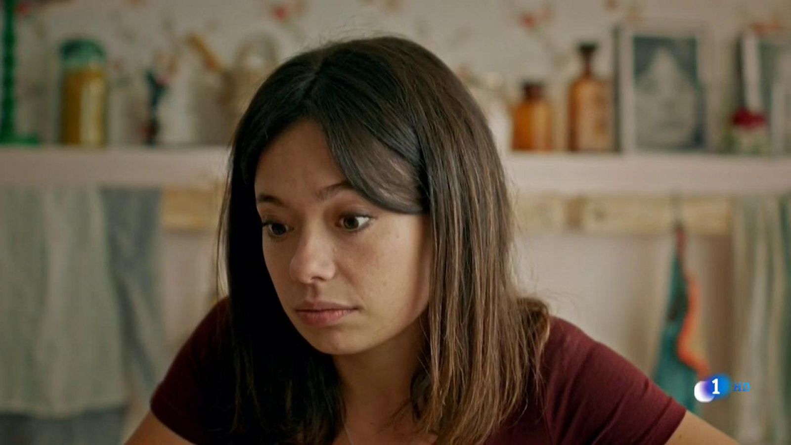 Estoy vivo - Laura sufre un desmayo, esta noche a las 22:35