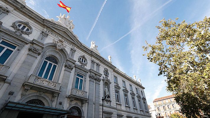 Telediario 1 - Críticas del Supremo a la sentencia de las hipotecas