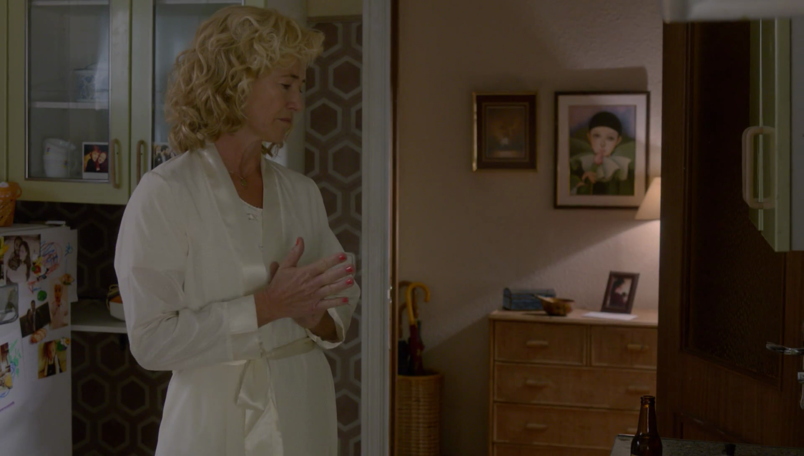 Cuéntame cómo pasó - Mercedes intenta animar a Carlos