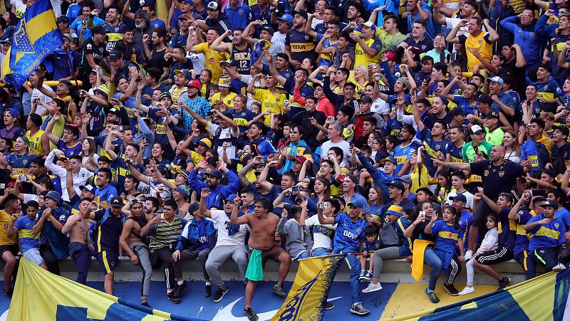 Las entradas para poder ver la final de la Libertadores en Madrid saldrán a la venta el próximo domingo en la web de la Conmebol. Habrá 5.000 entradas por club y los seguidores estarán repartidos en los fondos del Bernabéu.