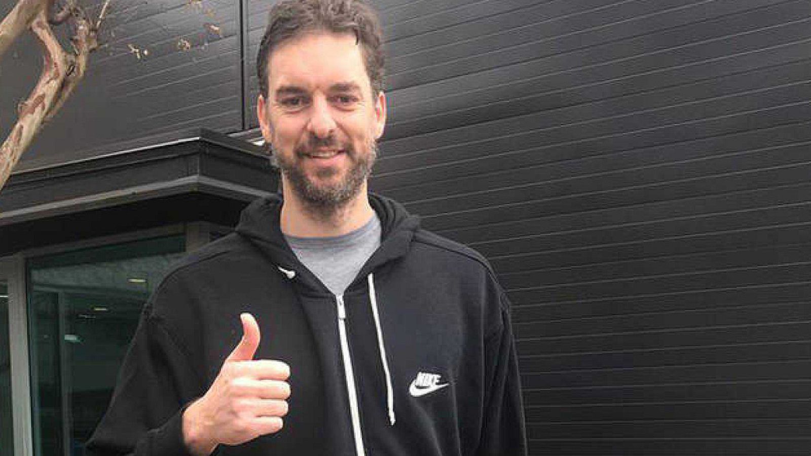 Pau Gasol sigue con la recuperación de su lesión en el pie | Ver