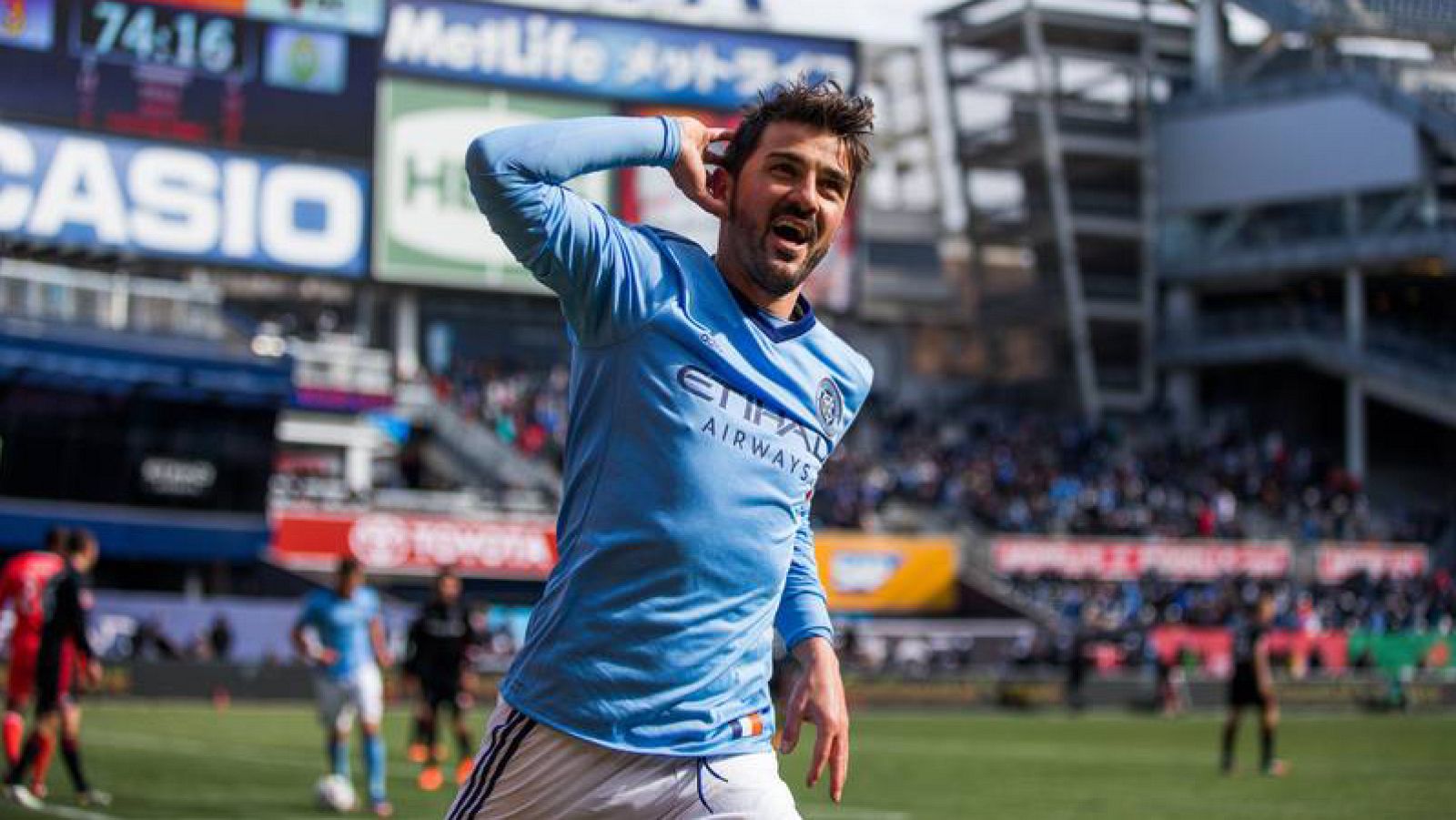 Fútbol | David Villa anuncia su fichaje por el Vissel Kobe de Iniesta - RTVE.es | Ver