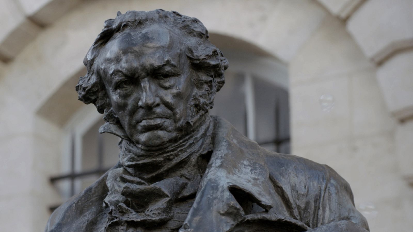 'Oscuro y Lucientes', un documental-thriller sobre la muerte de Goya | Ver