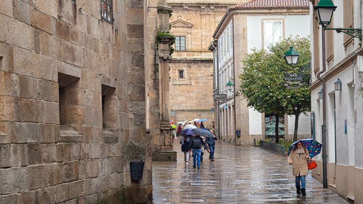 El tiempo - Lluvias persistentes e intervalos de vientos fuertes en Galicia