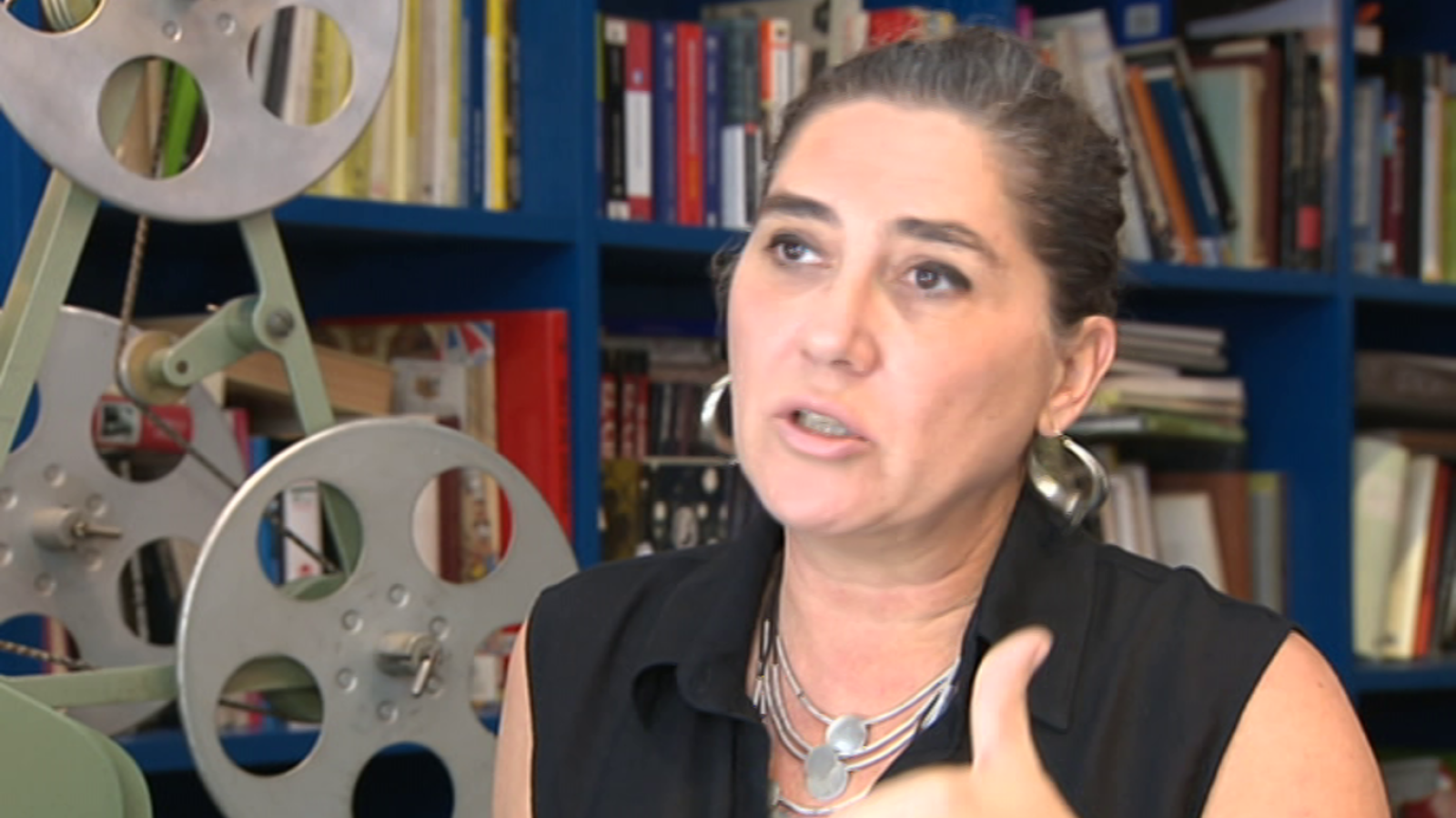 Zone Indie - Una segunda madre (presentación) - ver ahora