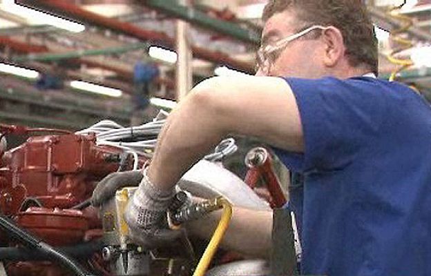  - Más de 4 millones de parados