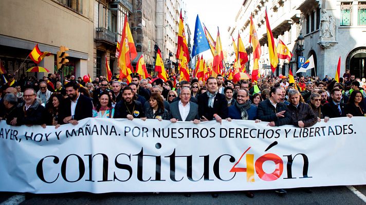Telediario 1 - Acto en Barcelona a favor de la Constitución