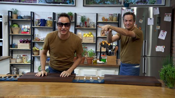 Torres en la cocina - Minipizzas de berenjena y rollitos de primavera