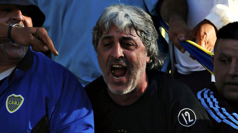 La Policía Nacional ha deportado a Argentina a Maxi Mazzaro, uno de los cabecillas de los ultras de Boca Juniors detectado en Madrid y que ya está camino del país sudamericano.