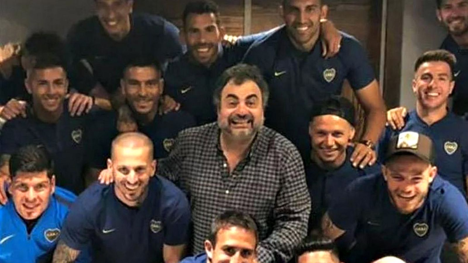 Después d ela mala imagen ofrecida en Buenos Aires, humorista y boxeador esperan que en Madrid todo sea una fiesta y que salga vencedor su equipo, Boca para Moldavsky y River para 'Maravilla'.