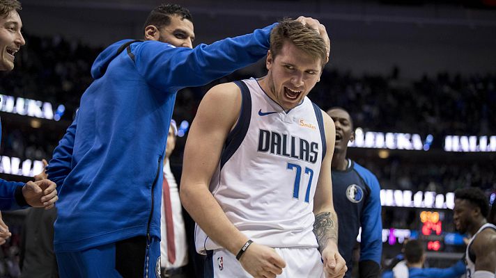 Telediario 1 - NBA: Doncic hace él solo un parcial de 11-0 para dar la victoria a los Mavericks