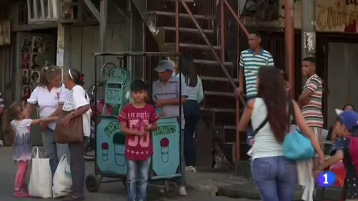 Telediario 1 - Las viviendas sociales siguen siendo uno de los principales réditos políticos del chavismo