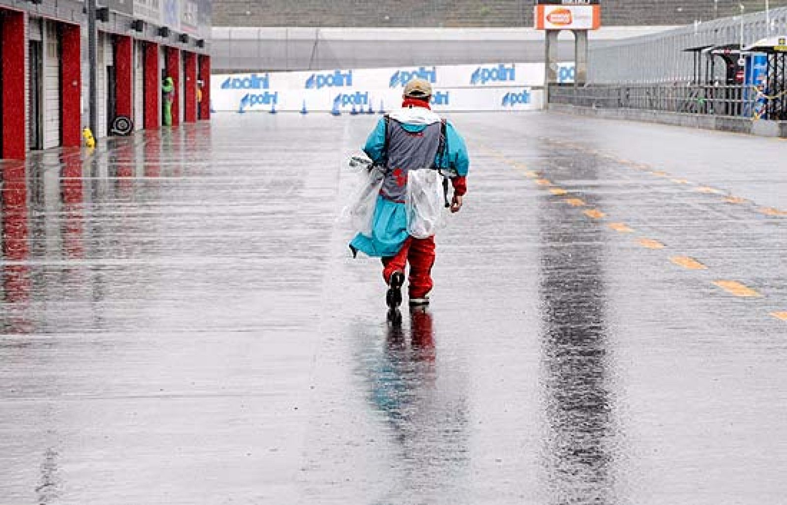 Otra vez la fiesta aguada | Ver