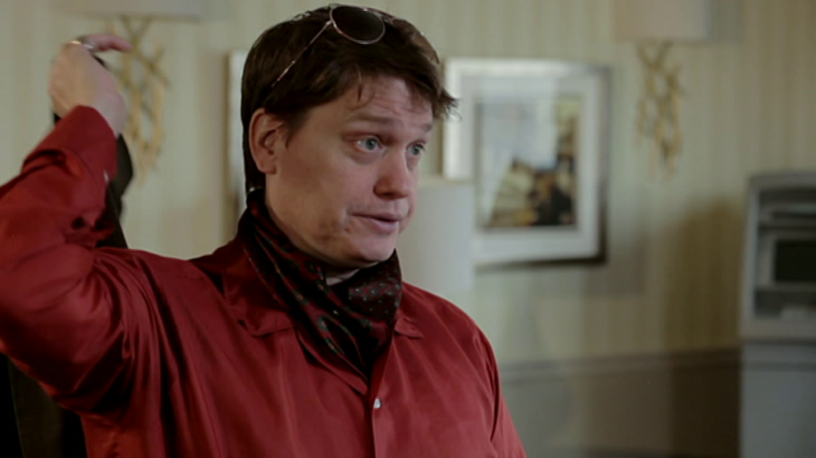 That's English - Module 1 - Unit 9A: She's wearing a skirt...and socks! - vera ahora