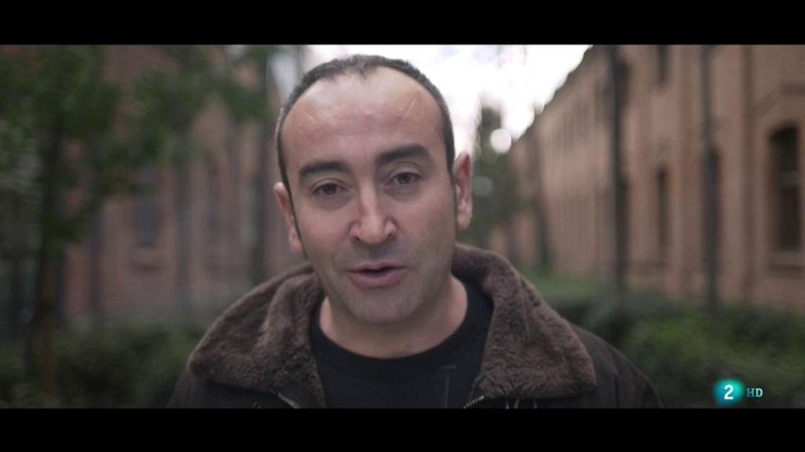 Página Dos - El poema - Víctor Angulo