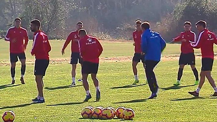 Telediario 1 - La plantilla del Reus denuncia y el club podría desaparecer en cinco días