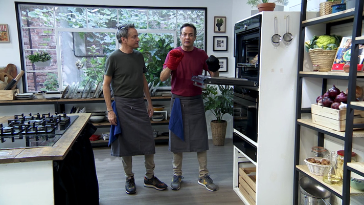 Torres en la cocina - Humus de alubias y pata canaria asada