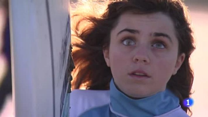 Telediario 1 - Hacer surf a ciegas, el sueño olímpico de Carmen