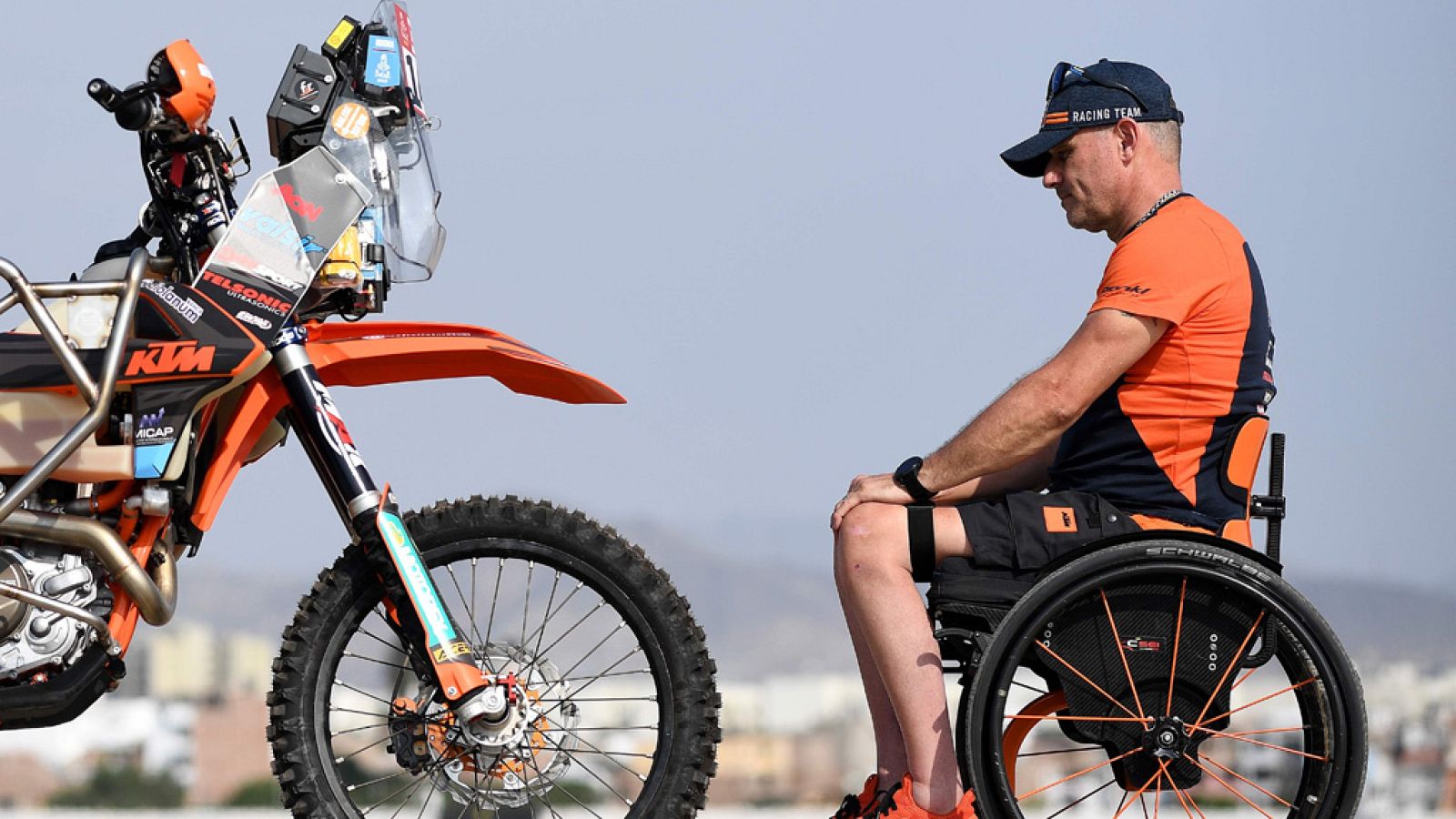 Rally Dakar 2019 | Nicola Dutto, primer piloto parapléjico en correr el Dakar en moto | Ver