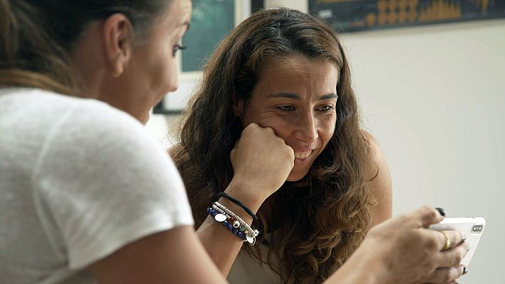 Deportistas de Eli-te - El fútbol según Ainhoa Tirapu y Juan Mata