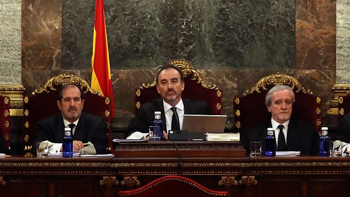 Telediario 1 - La Fiscalía apoya que el Supremo enjuicie a los líderes independentistas por el "grave atentado contra el interés general"