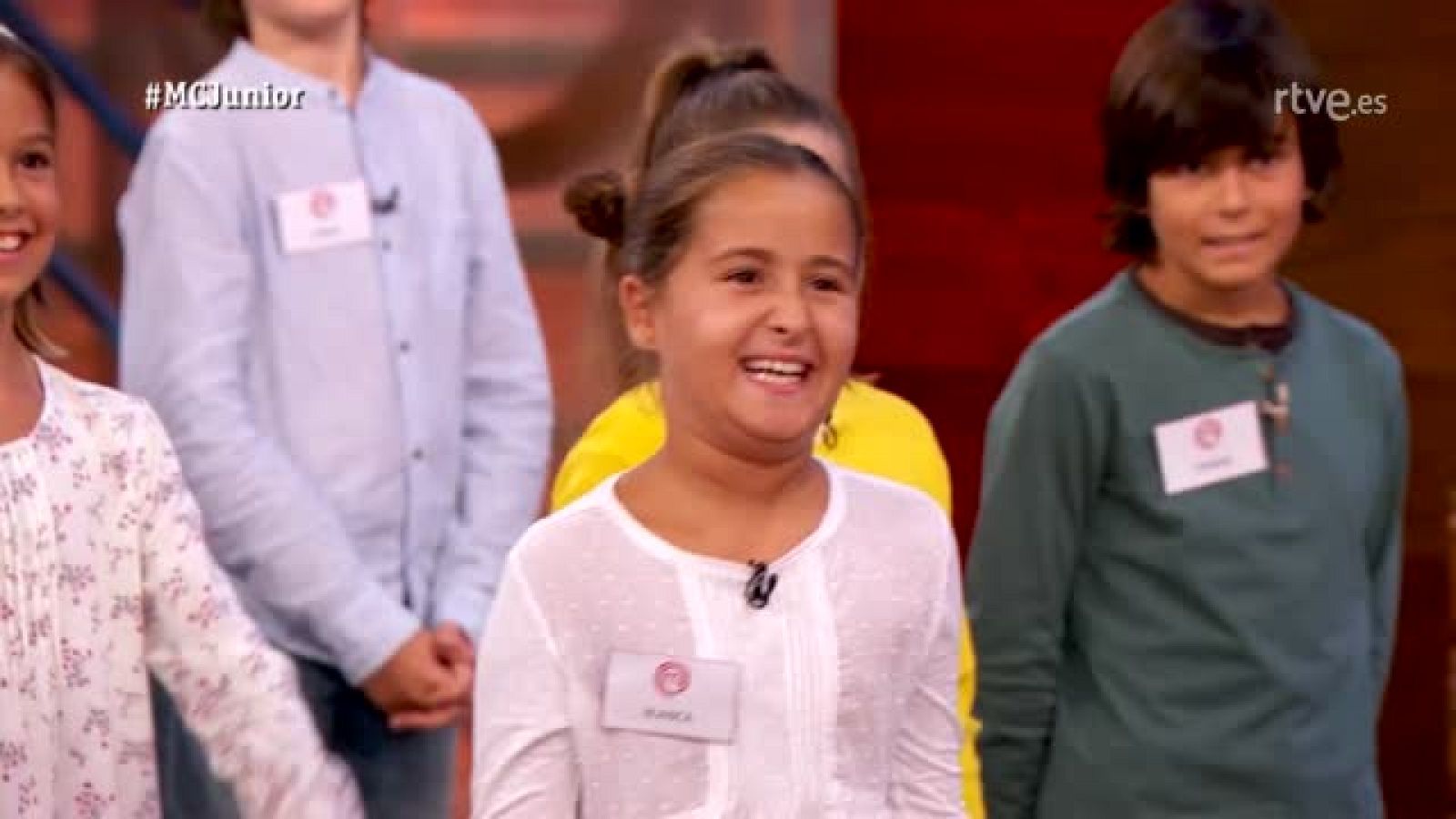 El divertido juego de los huevos sorpresa