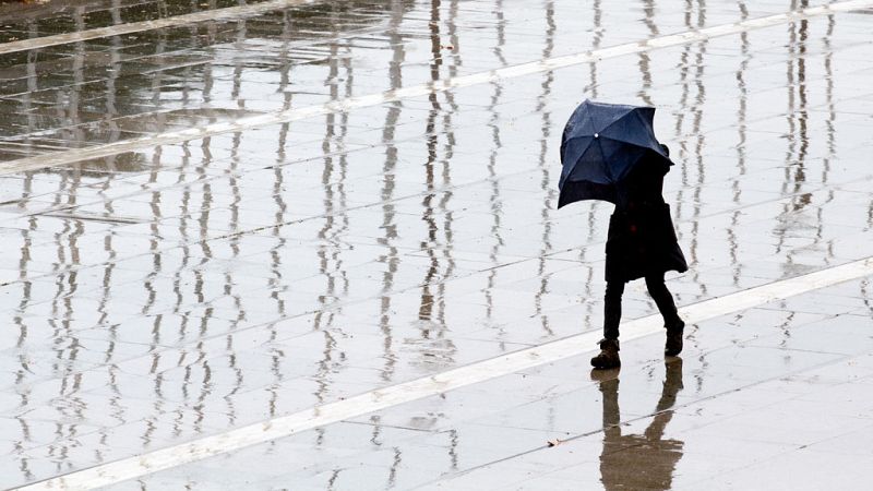Viento fuerte del suroeste en el litoral de Galicia - Ver ahora