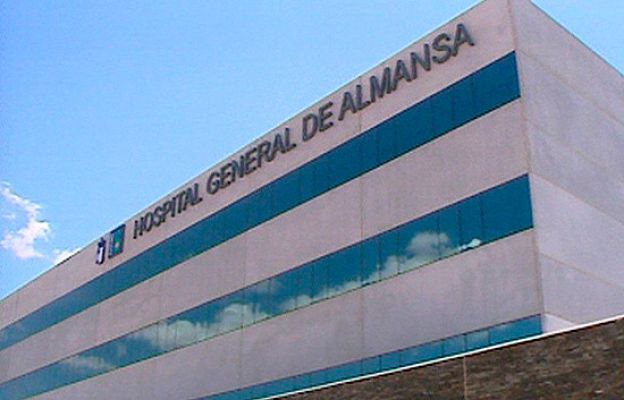 Ciencia y tecnología en Rtve.es - El joven de Almansa sigue ingresado