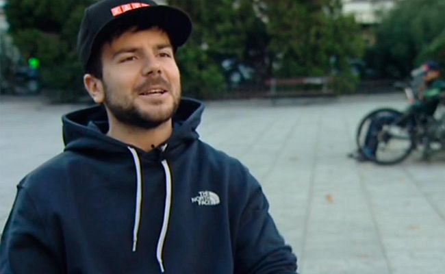 Telediario 1 - Aymar Navarro, único español en el circuito internacional de 'Free Ride'