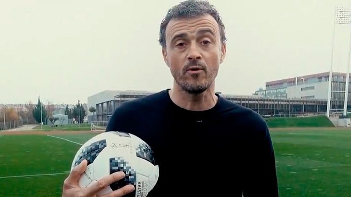 Telediario 1 - Luis Enrique y sus 19 toques para el año nuevo de la selección
