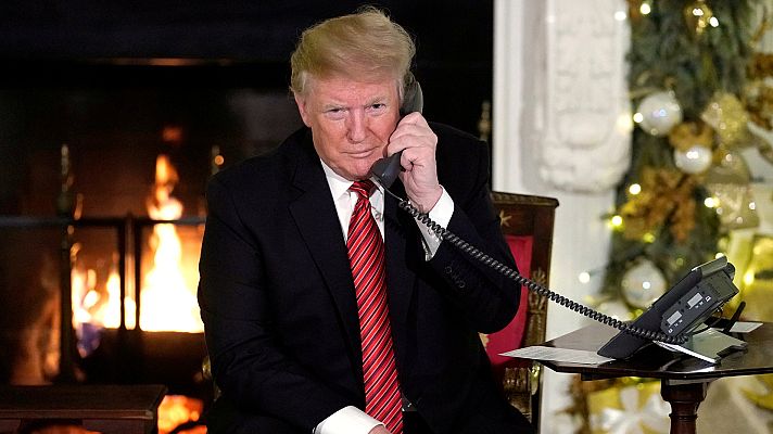 Telediario 1 - Trump, a una niña de 7 años: "¿Todavía crees en Papá Noel?"