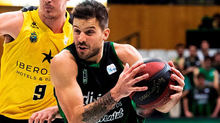 Telediario 1 - Nicola Laprovittola, un base de la ACB que se inspira en Riquelme