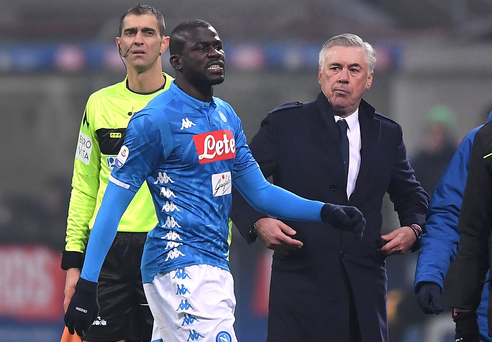 El Inter tendrá que jugar dos partidos a puerta cerrada  tras los insultos racistas a Koulibaly | Ver