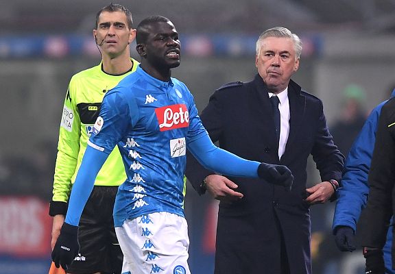 Telediario 1 - El Inter tendrá que jugar dos partidos a puerta cerrada  tras los insultos racistas a Koulibaly
