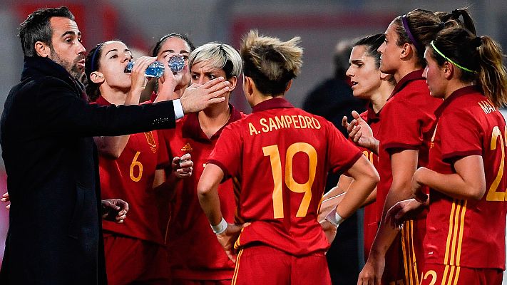 Telediario 1 - Jorge Vilda: "Tenemos grandes retos por delante en 2019"