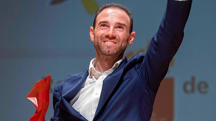 Telediario 1 - Los deseos de Alejandro Valverde para 2019