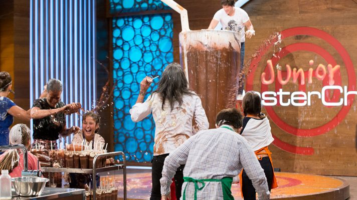 MasterChef Junior - Una guerra de batidos en las cocinas